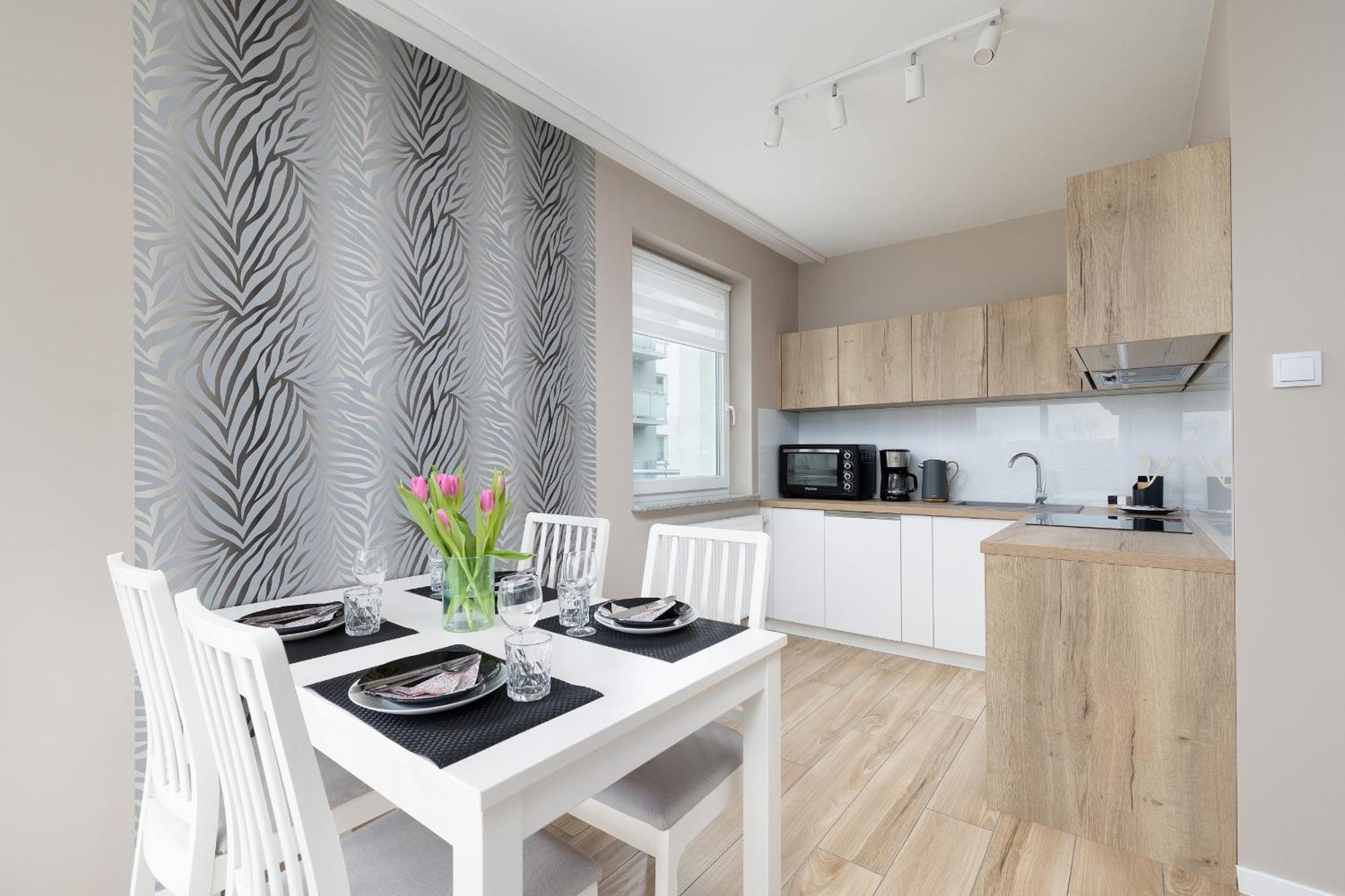Apartment Seaside Porta Mare With Balcony By Renters Kolberg